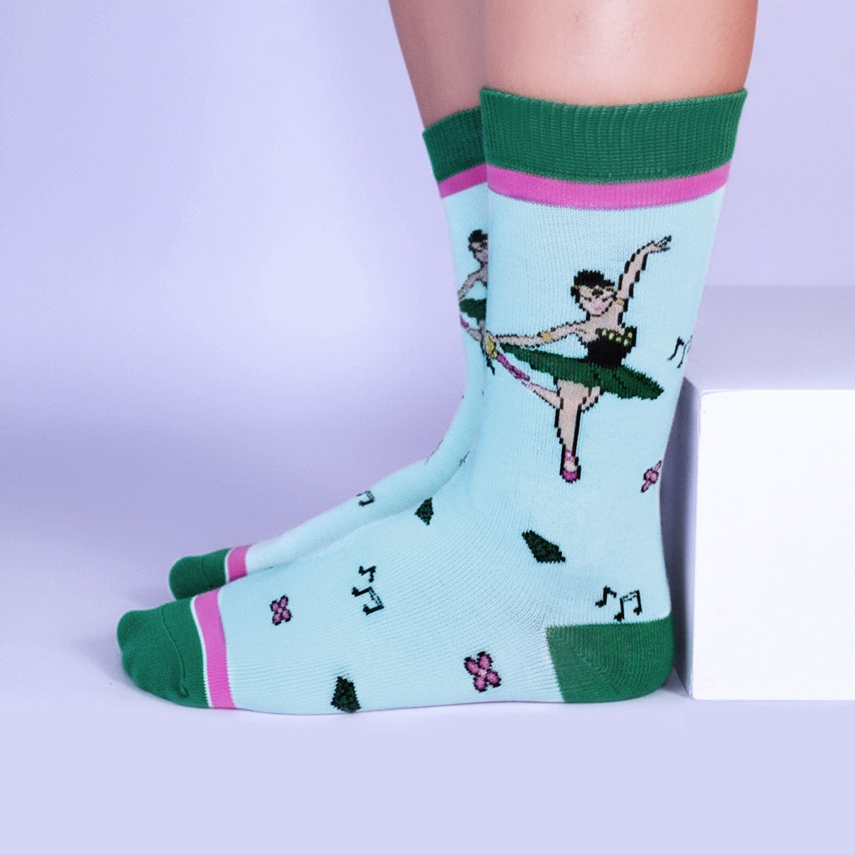 Esmeralda Crew Socks - Grand Ballet